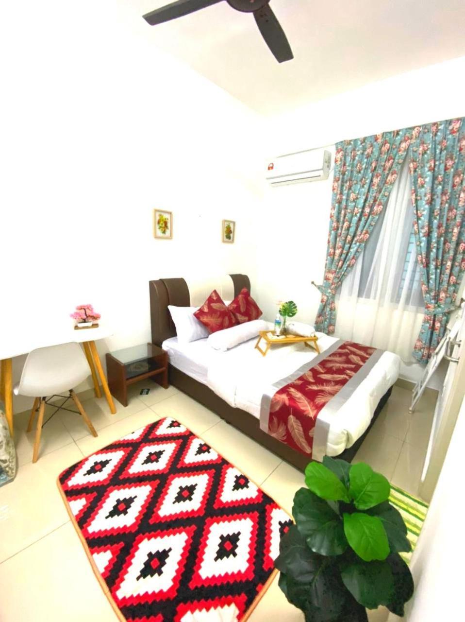 Desaru 16Pax Family With Private Mini Pool & Jacuzzi Villa Kota Tinggi Kültér fotó